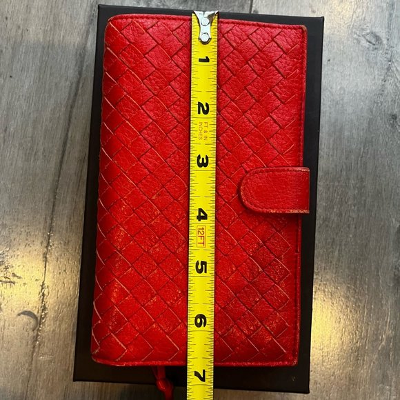 Bottega Veneta Women Leather Wallet - Picture 3 of 12